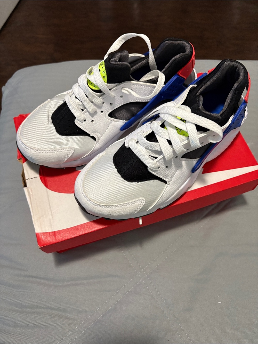 Nike Kids White, Black, Blue and Neon Yellow Sneakers